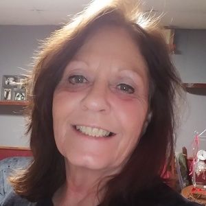 Meet your Posher, Pamela